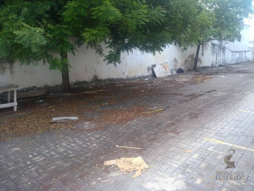 Pc1272 - Aluga Ponto Comercial Com Estacionamento No Bairro Damas Com 559m² Área Útil - Pt0014