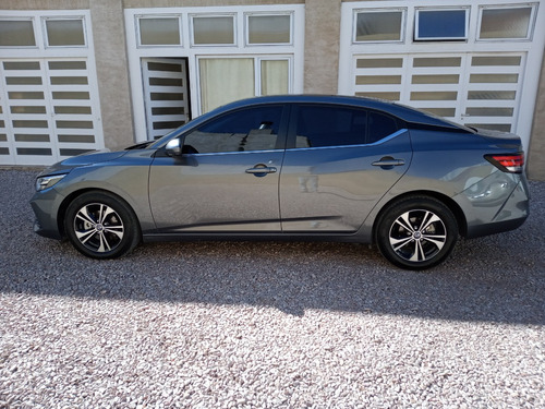 Nissan Sentra 2.0 Advance