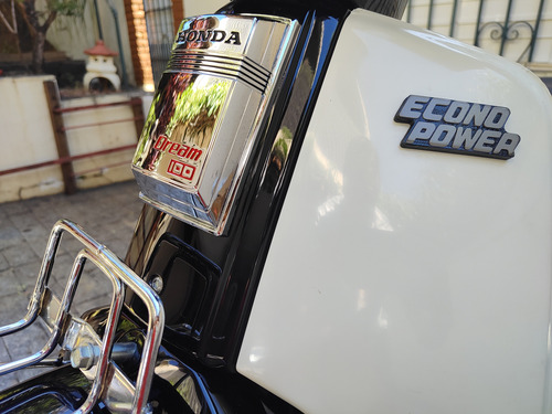 Honda Dream 1997 Restaurada Com ExcelĂȘncia