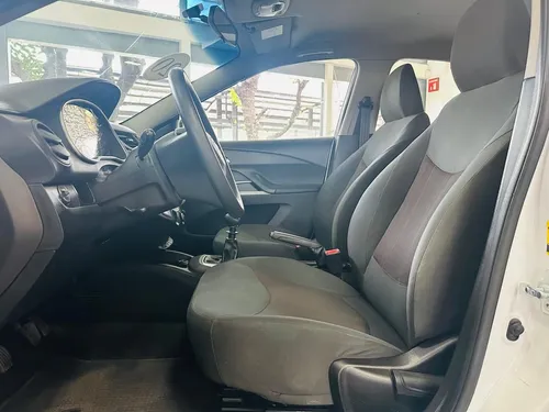 Chevrolet Aveo 1.5 Ls Mt