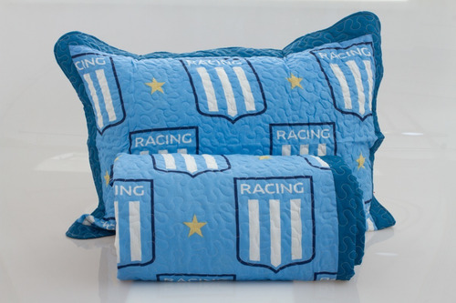 Cover Matelasseado Europeo Racing Oficial 1 1/2 Pl Escudo