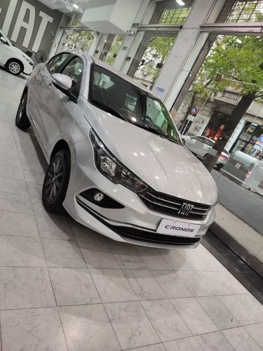 Imagen 2 de 25 de Fiat Cronos