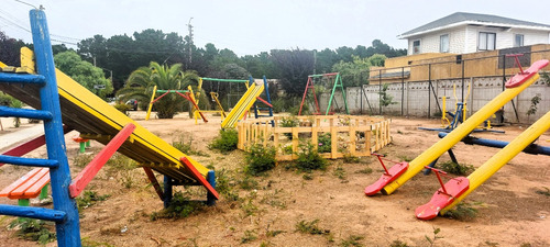 Amplia Casa, 3d+ 2b + Piscina (año Corrido)