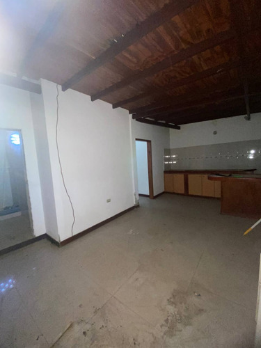 Edificio En Venta Mas 4 Apartamentos