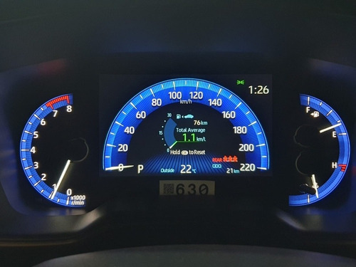 Imagen 13 de 15 de Toyota Corolla Cross Sedan