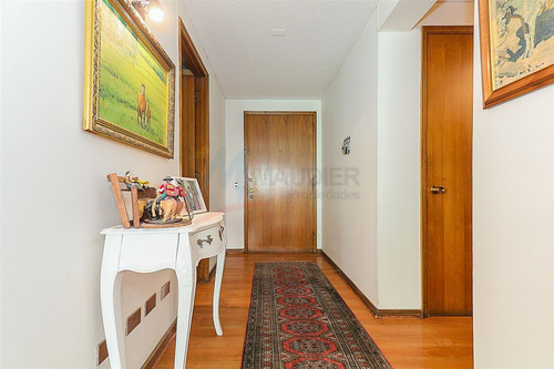 Departamento En Venta De 4 Dorm. En Las Condes
