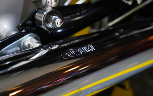 Suzuki Ax100 Negra