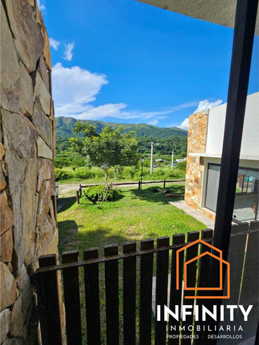 Casa En La Misión Con Piscina