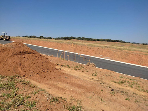 Imagem 6 de 8 de Terreno No Vale Dos Cristais - Taubsté - 4057
