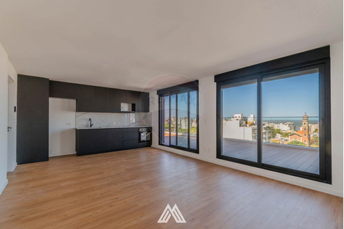 Venta Penthouse, 2d, 2b, Gge Doble, Tza C/parrille