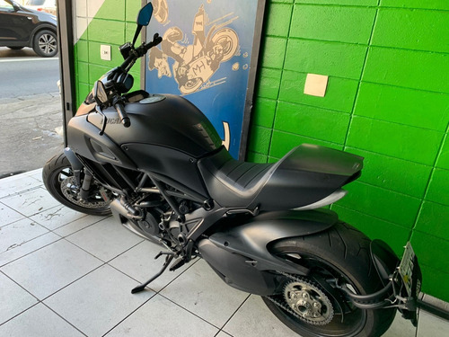 Imagem 6 de 9 de Ducati Diavel - 2018/2018