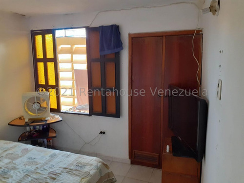 Imagen 18 de 25 de Julio Latouche Rentahouse Carabobo Vende Casa La Esmeralda 22-8652 Jj33
