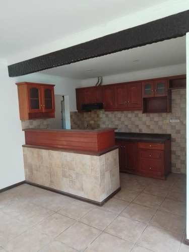 Imagen 5 de 27 de Casa - Echeverria Del Lago - Canning - Country