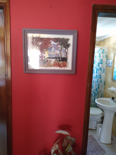 Casa (dúplex) 4amb, Muy Buena Ubicación, Zona Tranquila