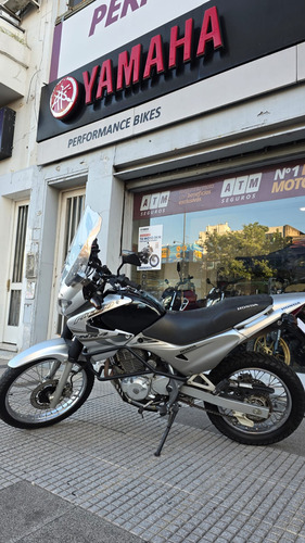 Honda Nx4 Falcon 400 2013 Performance Bikes