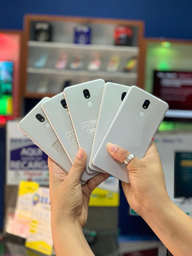 Imagen 1 de 1 de LG Stylo 5 32gb 4g