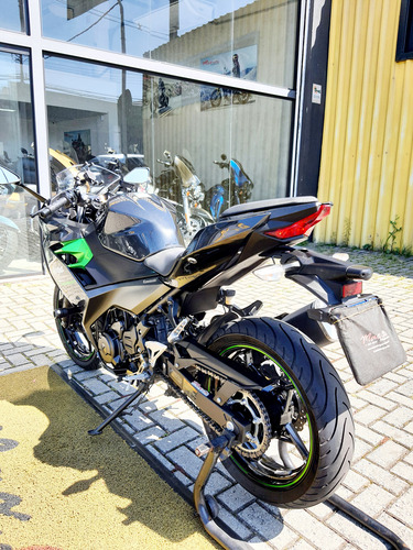 Kawasaki Ninja 400
