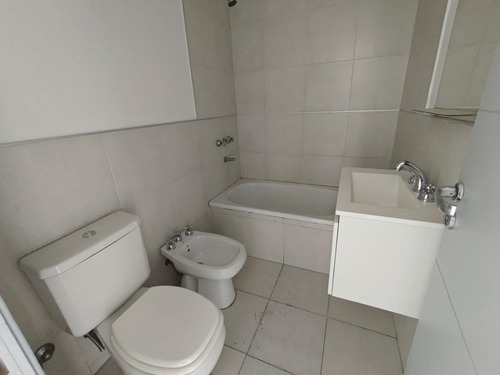 Departamento En Alberdi Venta