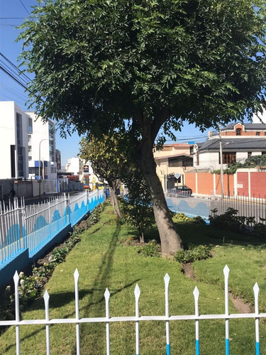 Imagen 18 de 18 de Alquilo Bonito Dpto. Amoblado, Frente A Parque, 3er. Piso, 3 Dormitorios, Cochera