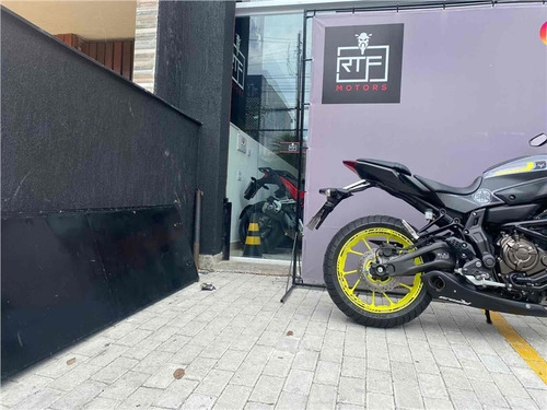 Imagem 4 de 14 de Yamaha Mt-07 Abs Mt-07 Abs