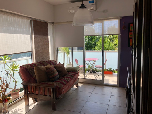 Imagen 5 de 20 de Impecable Departamento De 3 Ambientes Con Cochera Totalmente Amoblado En Complejo La Mora, Lleno De Luz Con Amplios Ventanales