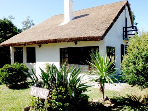 Casa Por Quincena Frente A La Bajada Principal De La Playa 