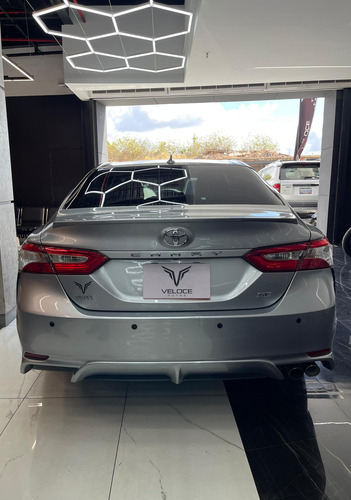 Toyota Camry Se 2020