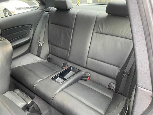 Imagen 11 de 13 de Bmw Serie 1 2011 2.5 135i Coupe Sportive 306cv