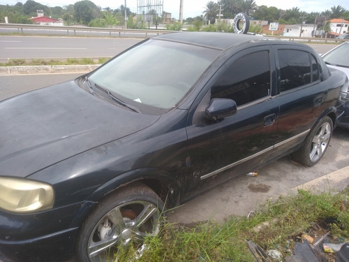 Chevrolet Astra 1.8 Gls 4p