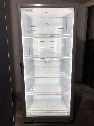 Vitrina Refrigeradora Indurama 380 L Luz Led Color Blanco