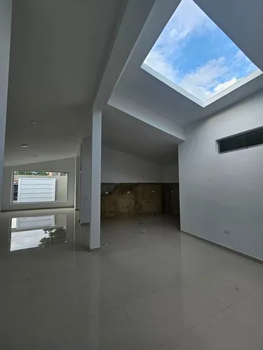 Vende Casa Trigal Norte. V.l.