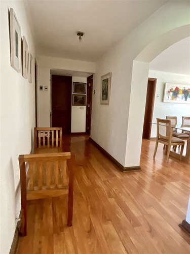Casa Arriendo/5 D/solo Con Compromiso De Compra/las Condes