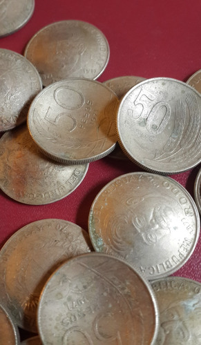 22 Monedas Uruguayas Curvadas Como Para Botones Foto, Ne251