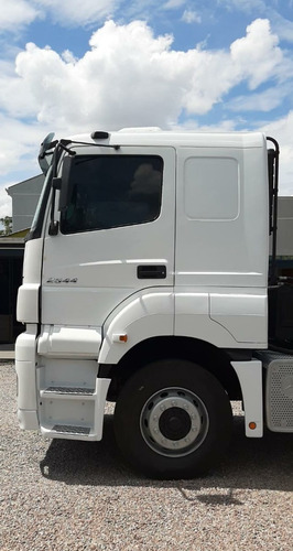 Caminhão Mercedes Benz Axor 2544 2009