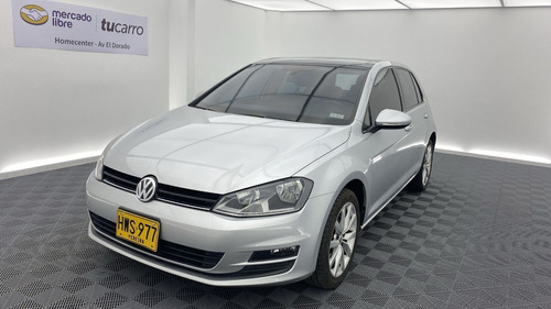 Volkswagen Golf 1.6 Highline | TuCarro