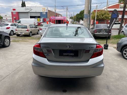 Honda Civic 1.8 Lxs At 140cv