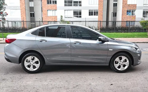 Chevrolet Onix 1.0T Premier Sedan At
