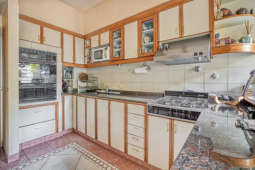 Venta Casa 5 Ambientes Impecable Triplex Garage Caballito