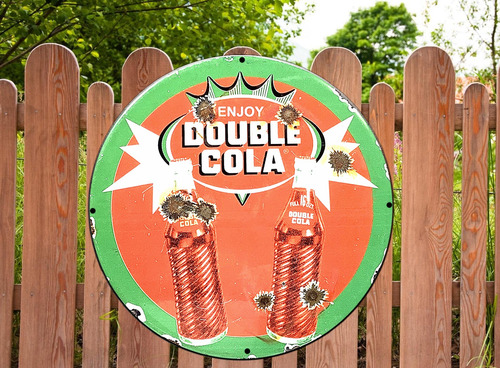 Placa Retrô Em Metal  -  Double Cola