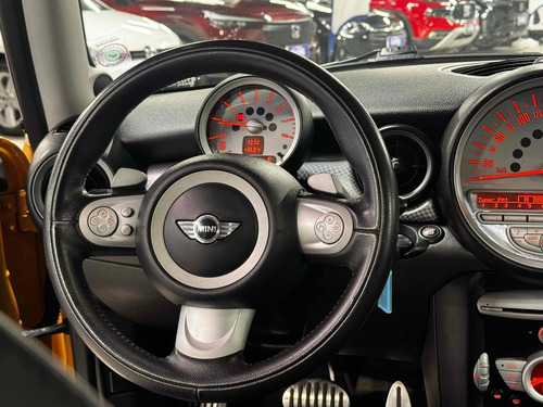 Mini Cooper 1.6 S 16V TURBO GASOLINA 2P AUTOMÁTICO