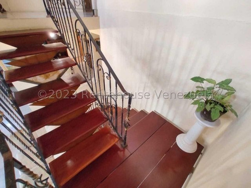 Imagen 17 de 27 de Amplia Casa En Venta Urb. Piedra Pintada La Victoria 23-18371 Ejc 04243439046