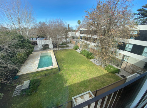 Departamento De Tres Dormitorios En Venta, City Bell