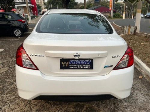 Nissan Versa 1.6 16V FLEX SV 4P XTRONIC