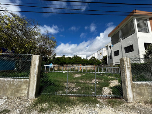 Alquilo Solar En La Avenida Espana - Bavaro