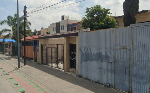 Casa Adjudicada En C. Lateral Perif. Nte. La Joya, Guadalajara (ea)