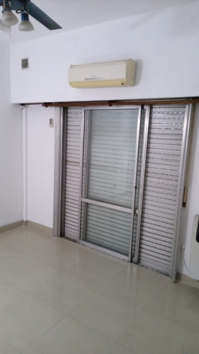 Departamento Tipo Casa En Alquiler En Bernal Oeste