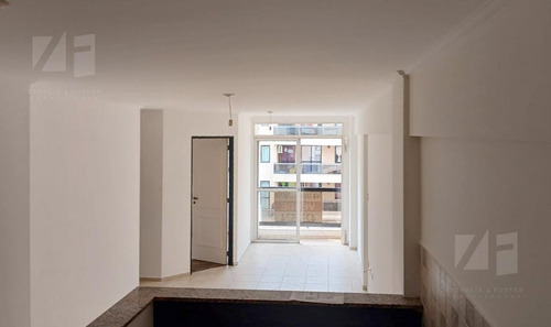 Alquiler 1 Dormitorio, Frente Con Balcón
