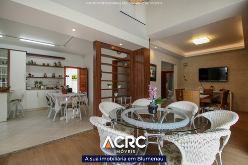 Imagem 4 de 25 de Acrc Imóveis - Belíssima Casa Semimobiliada Com Piscina E Aquecimento A Gás Para Venda No Bairro Itoupava Norte - Ca01537 - 69178201