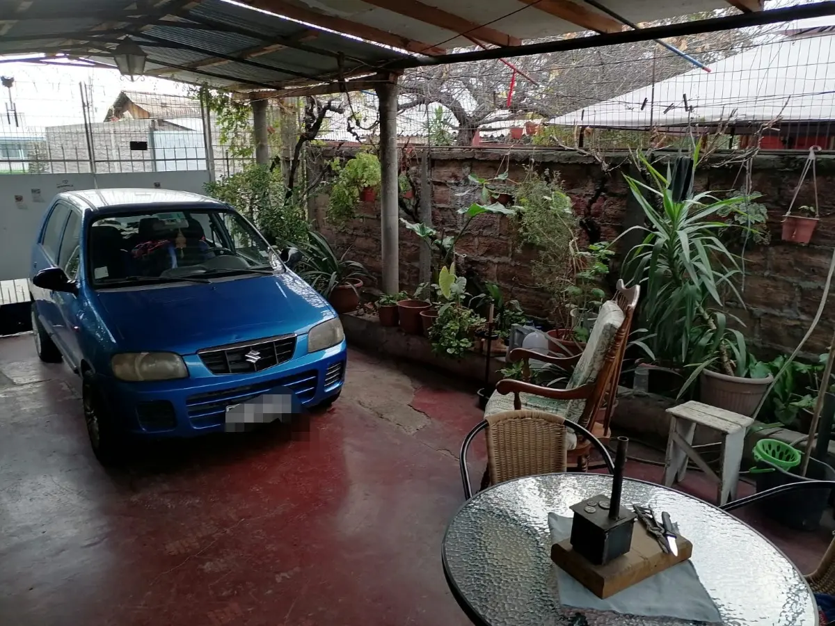 Imagen 2 de 19 de Casa En Venta Con Jardín Y Estacionamiento