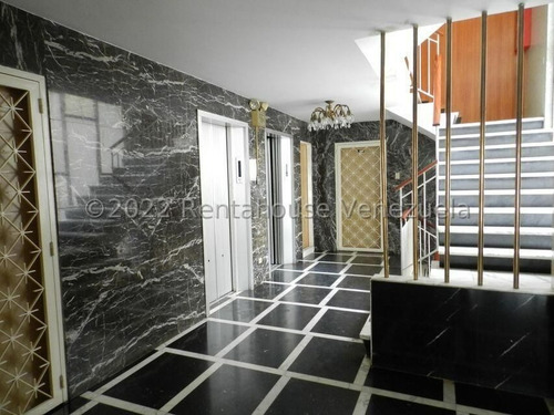 Imagen 2 de 11 de Apartamento En Venta Los Palos Grandes Mls #22-19868 -- Sandra Briceño 04142730017